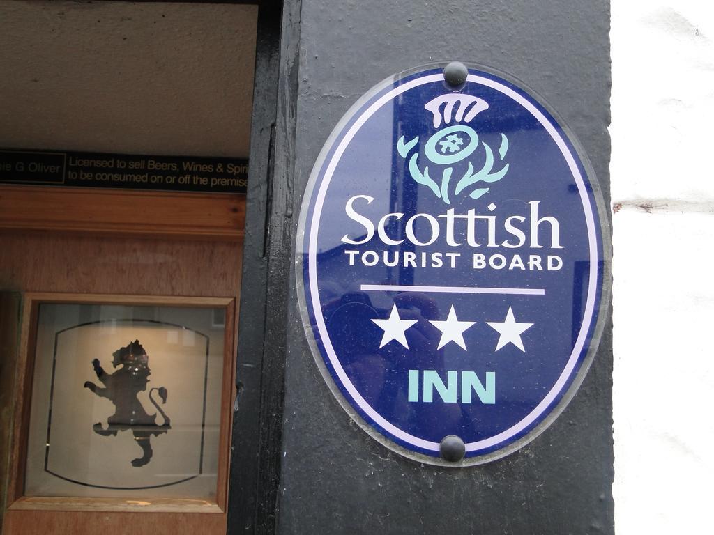 The Red Lion Inn Doune Extérieur photo